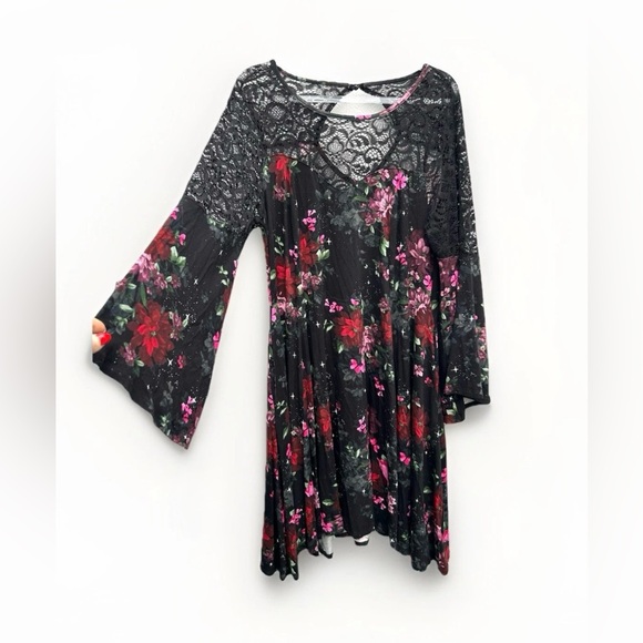 torrid Dresses & Skirts - Torrid Dress Whimsygoth Fairy Grunge Lace Bell Sleeve Witchy Sz 1/1X Black Multi